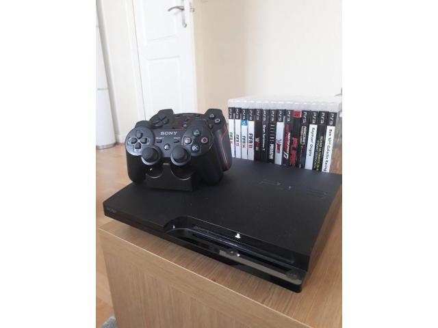 PS3 with joysticks, 17 games and 25 miniatures